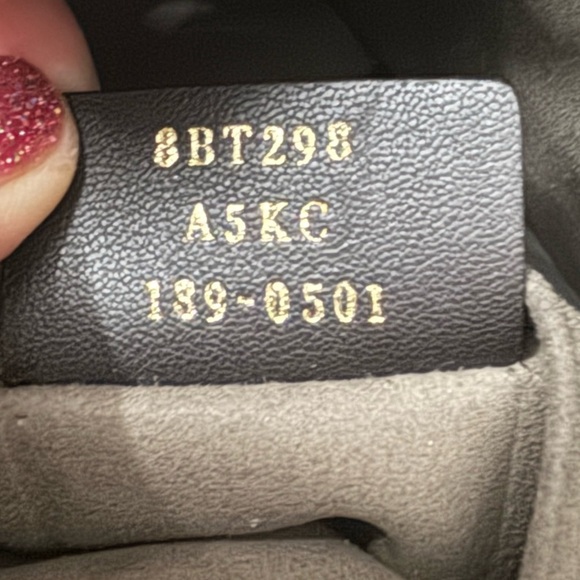 Authentic Fendi bucket - Picture 11 of 15